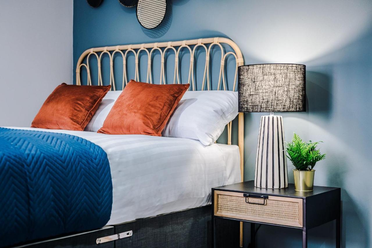 Host & - Duke Street Abode *